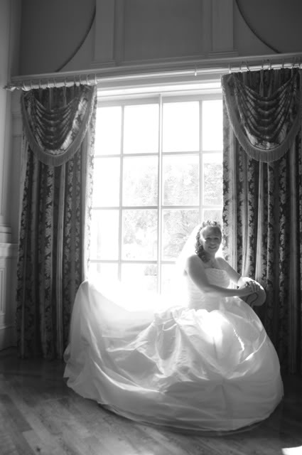 OUR WALT DISNEY FAIRYTALE WEDDING [SERIES]: WEDDING DAY – BRIDESMAID PHOTOS