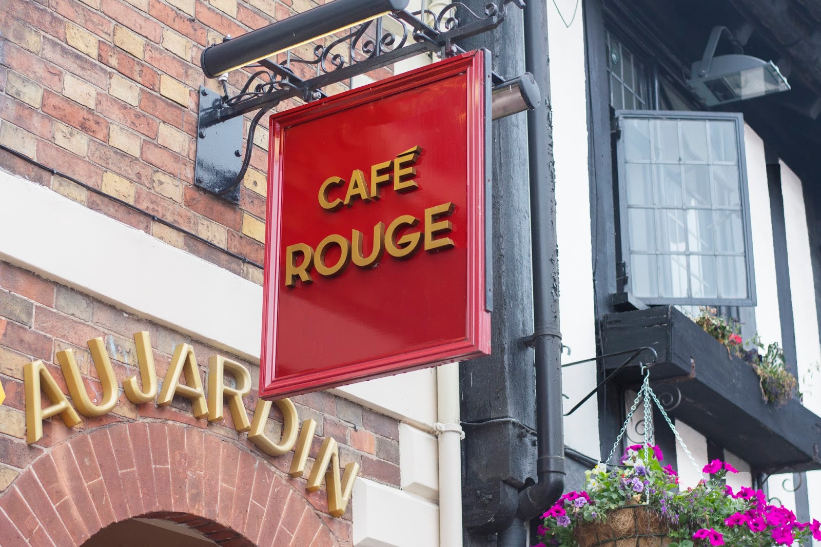OOOH LA LUNCH – CAFE ROUGE [REVIEW]