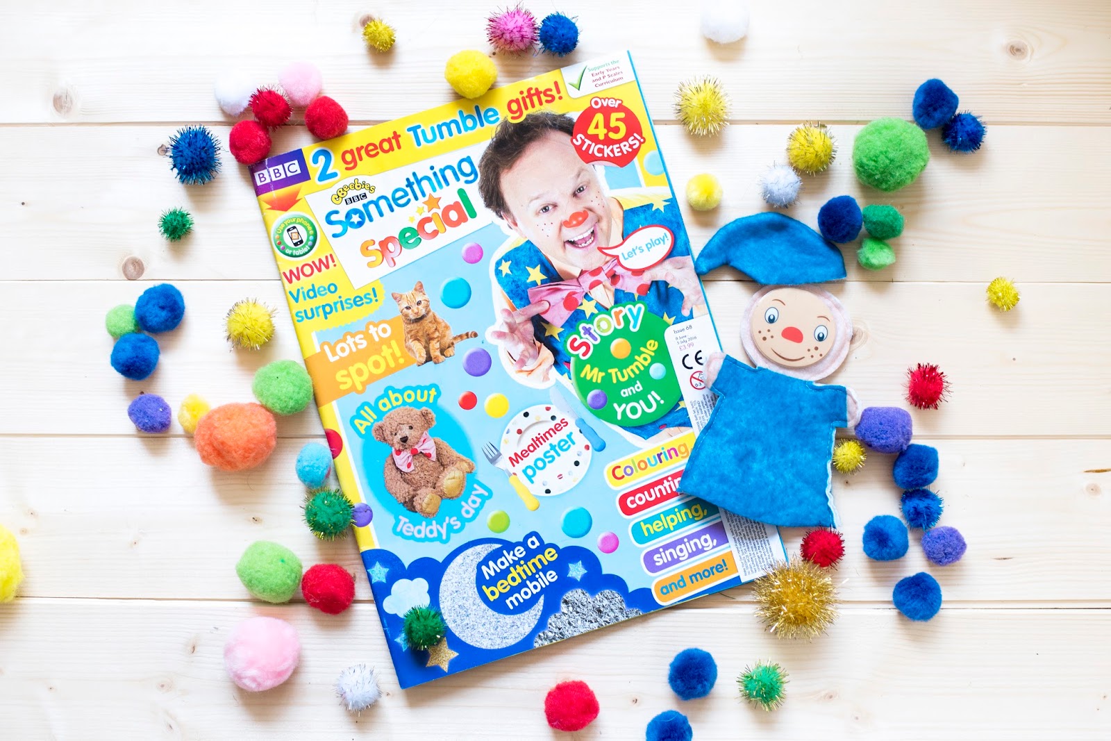 WE’RE ALL FRIENDS: MR. TUMBLE’S SOMETHING SPECIAL INTERACTIVE MAGAZINE