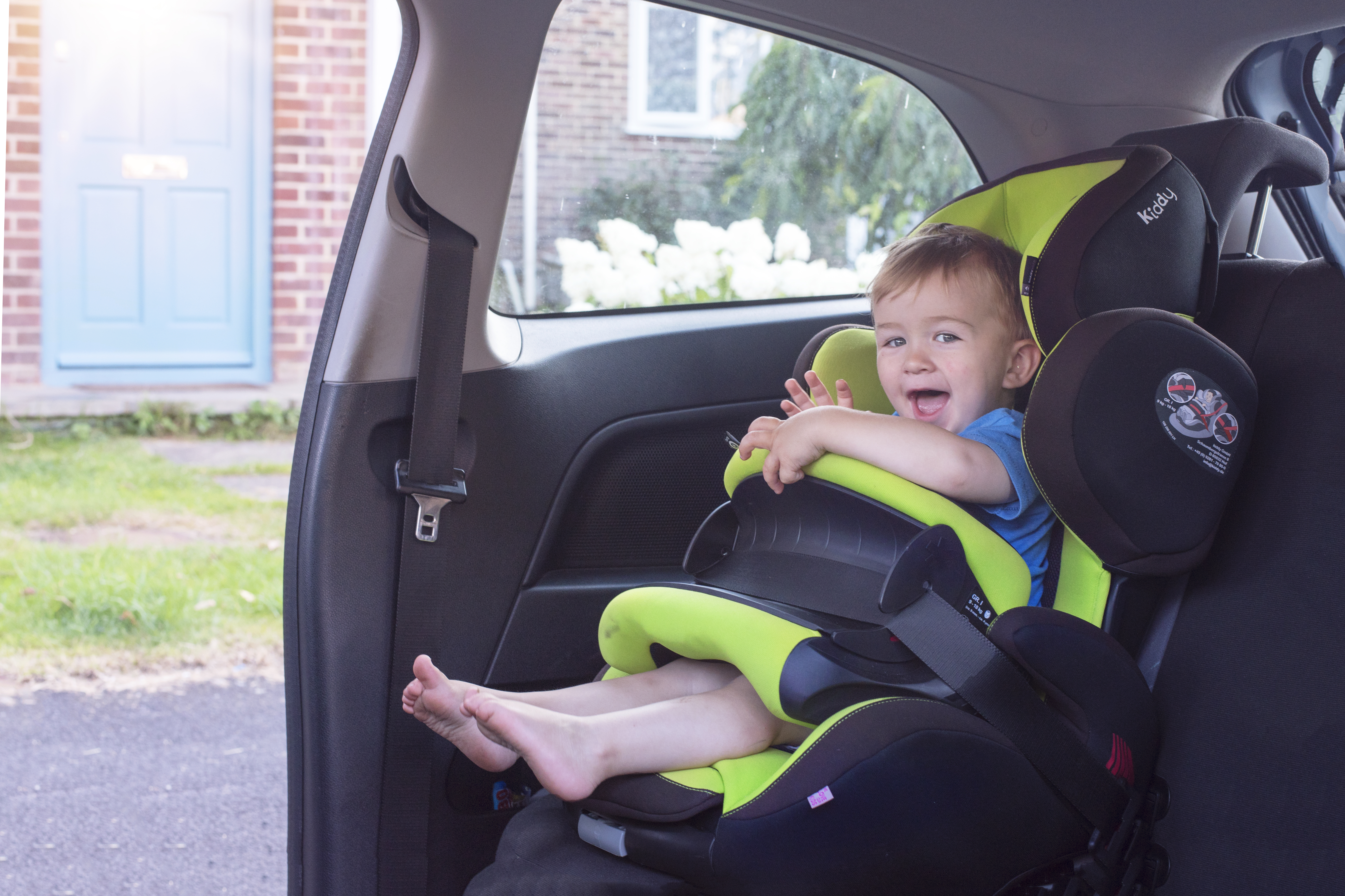 A SAFER CAR SEAT WITH KIDDY