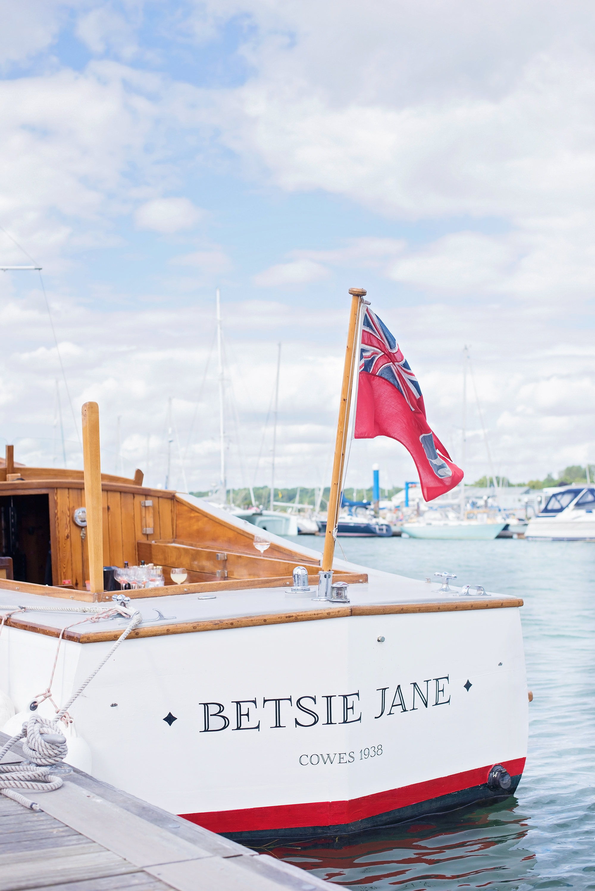 AFTERNOON GIN CRUISE ON THE RIVER HAMBLE