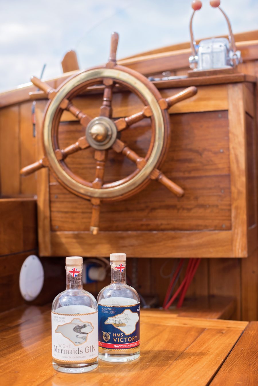Red Letter Days Gin Cruise Isle of Wight Distillery Blue Box Experiences