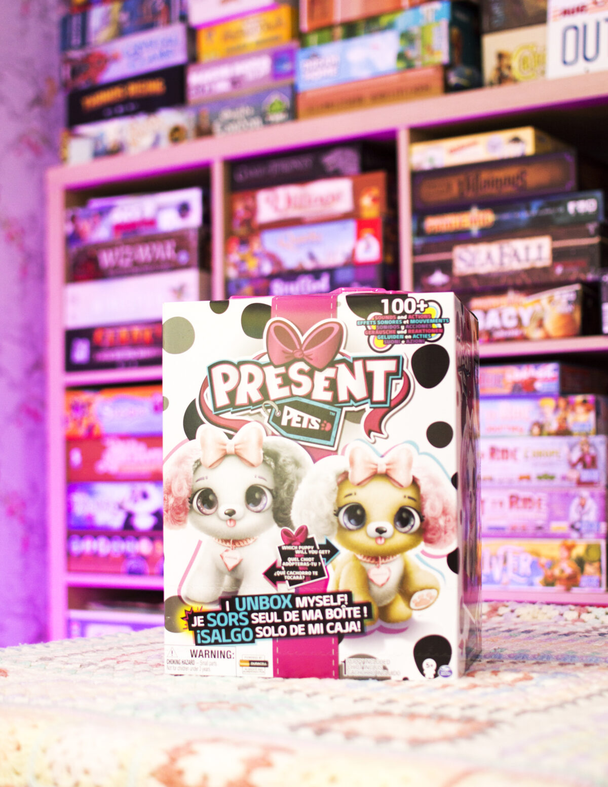 Unboxing the new PRESENT PETS! – How To Play 